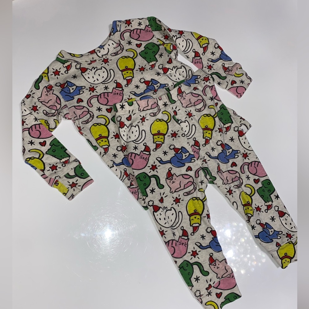 Baby gap pajama set